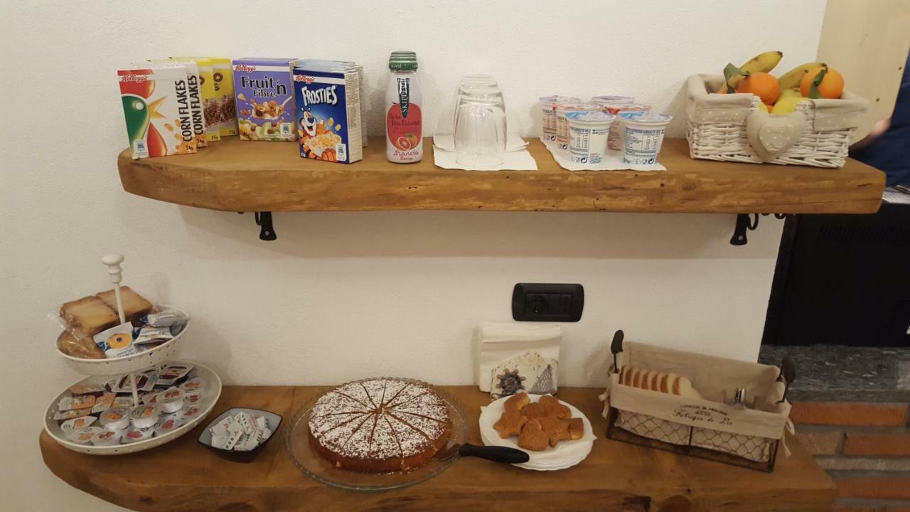 B&B Ca'Suana Lanzo dʼIntelvi Eksteriør billede